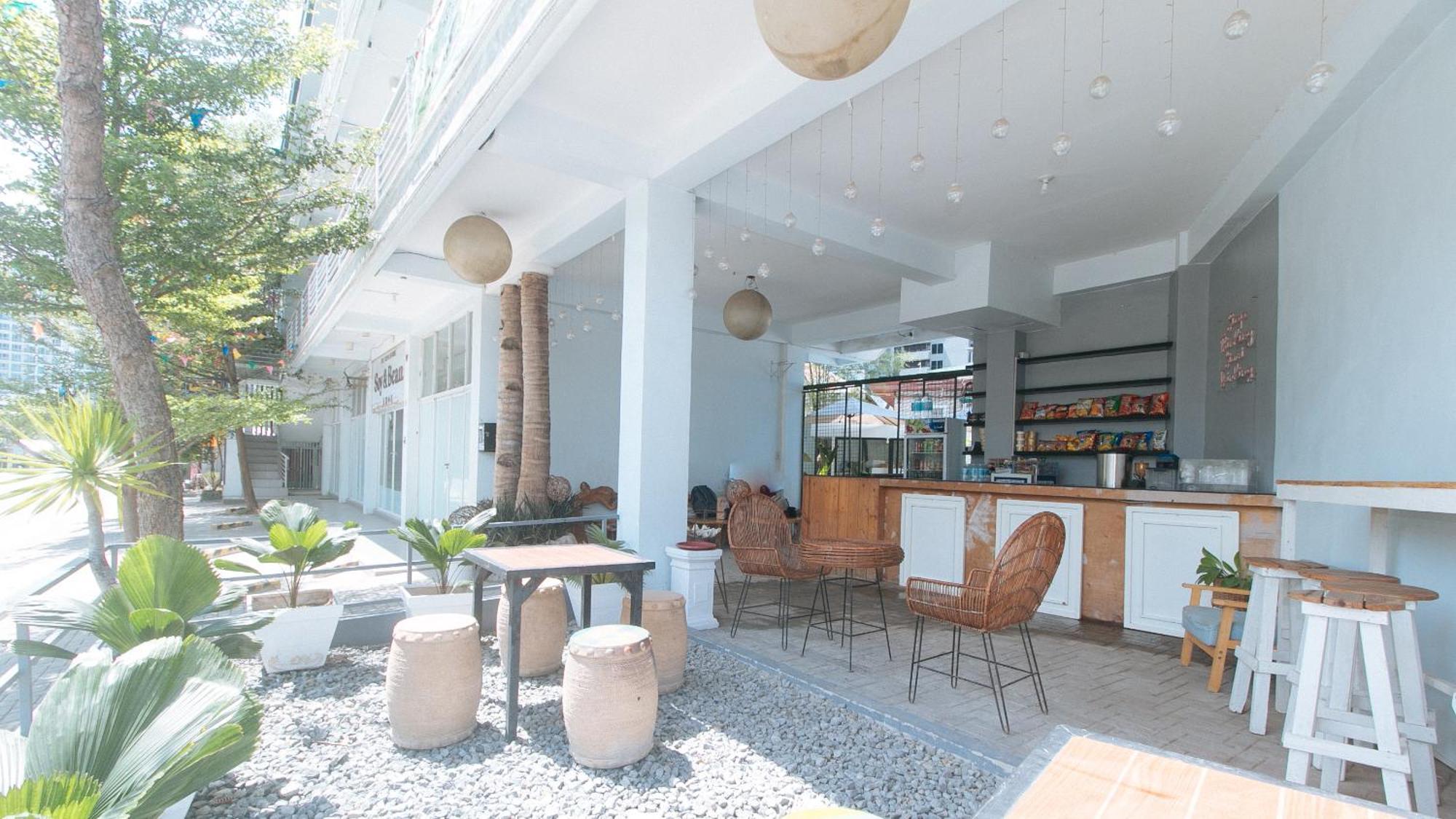 Reddoorz At Fat J Apartelle Mactan Cebu ภายนอก รูปภาพ